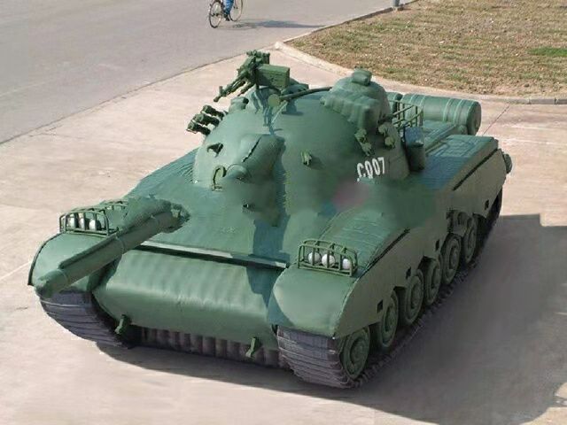 龙湖镇充气坦克战车